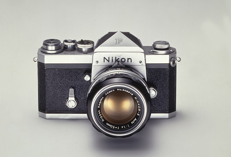 Nikon F